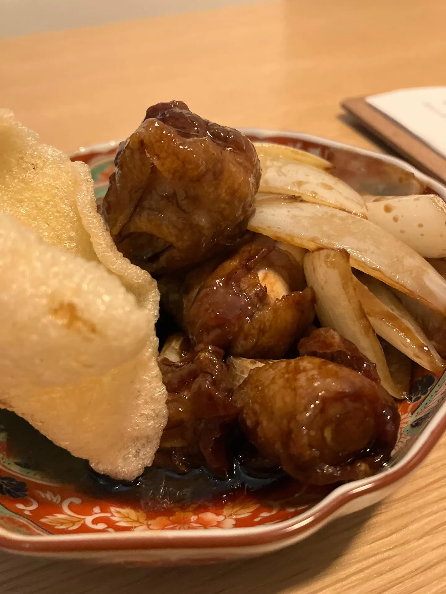 グランドメニューから絶品の葱巻黒酢豚のご紹介です。